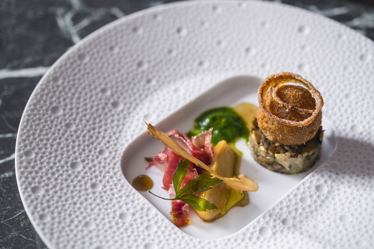 La Chapelle Saint Martin - Gastronomy